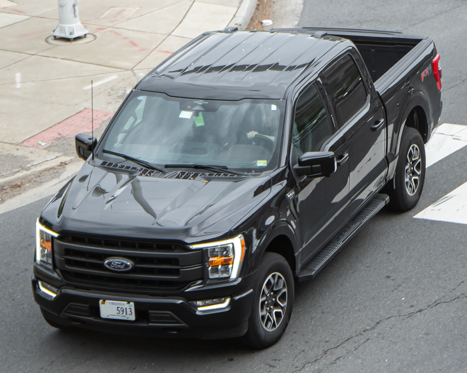 Ford F-150 pickup truck (Wikimedia Commons, CC BY 4.0, OWS Photography) — illustrative of the model line under NHTSA recall 26V578000